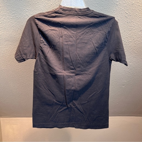 STAR WARS Brand Short Sleeve Tee w/Crew neck. Gray w/Graphics. Size Medium - Picture 5 of 5